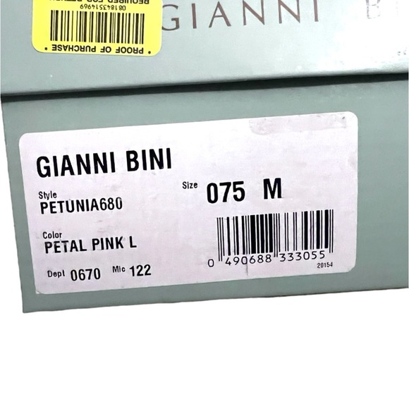 Gianni Bini Pink Slingback Heels - Picture 9 of 15